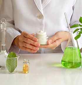 https://www.ttpharma.sk/wp-content/uploads/2020/04/home_experience_02.jpg
